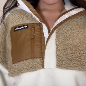 Like New Viral Costco Columbia Sherpa Pullover